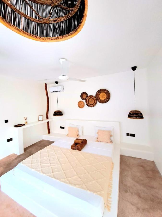 Boho Boutique Hotel - Beachfront , Adults Only , Private Pool Kiwengwa  ภายนอก รูปภาพ