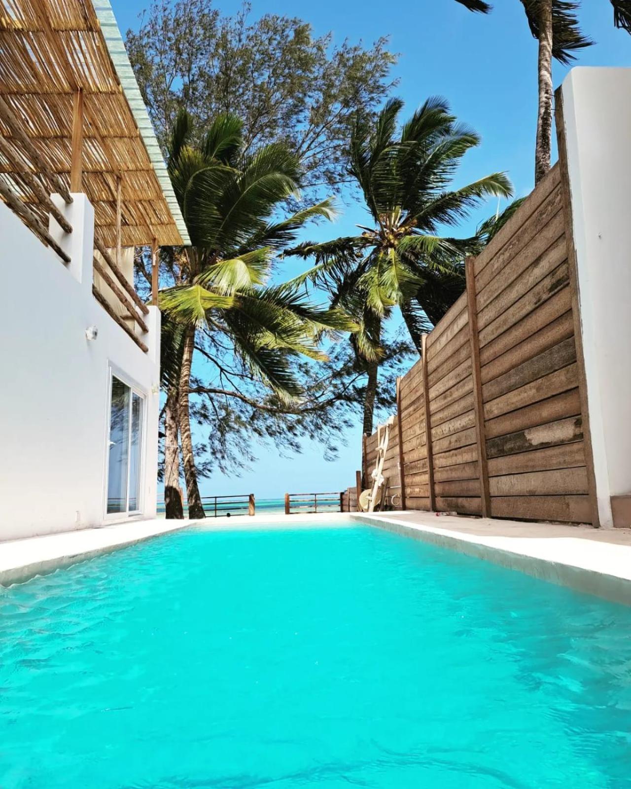 Boho Boutique Hotel - Beachfront , Adults Only , Private Pool Kiwengwa  ห้อง รูปภาพ