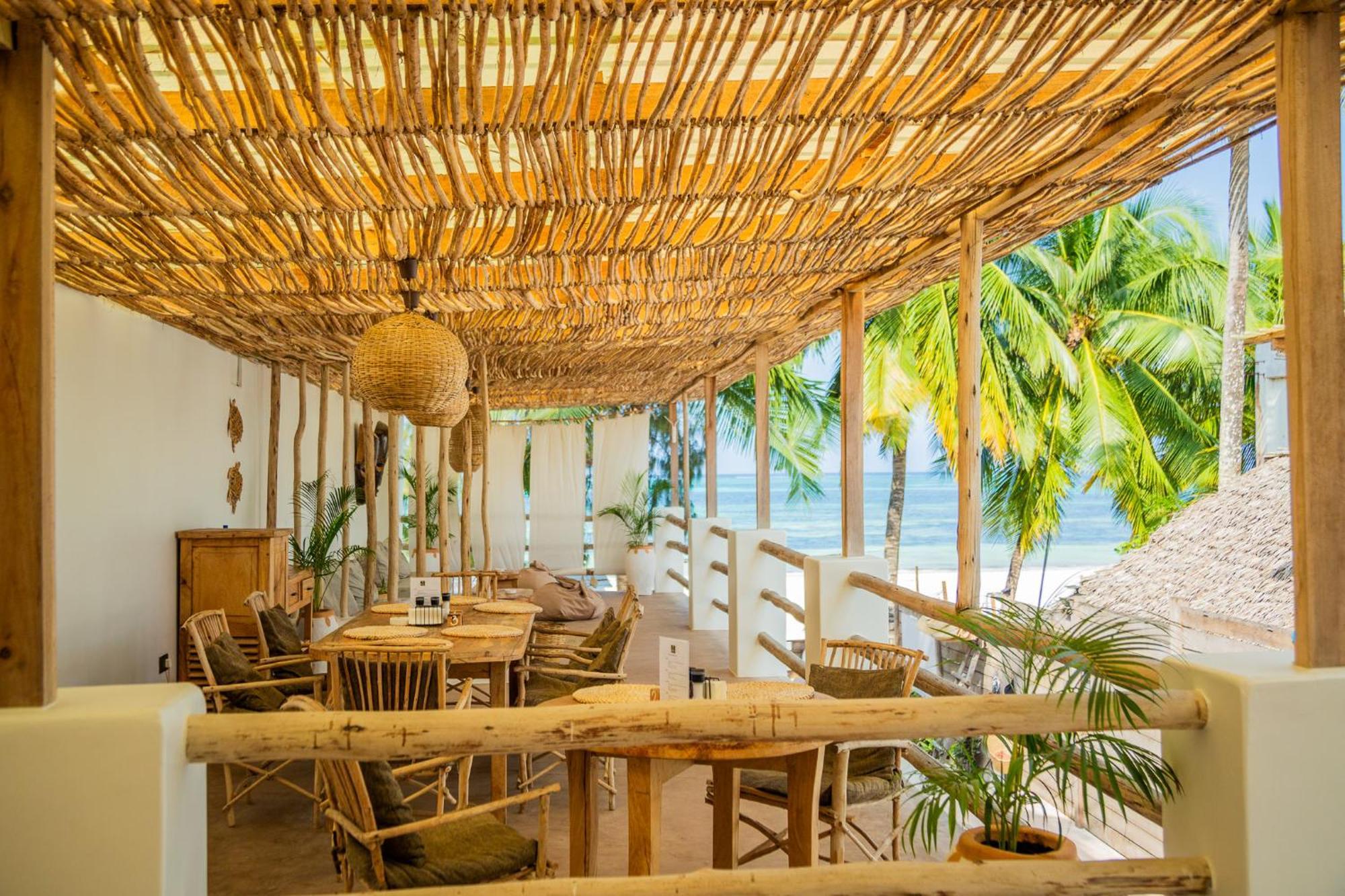 Boho Boutique Hotel - Beachfront , Adults Only , Private Pool Kiwengwa  ภายนอก รูปภาพ